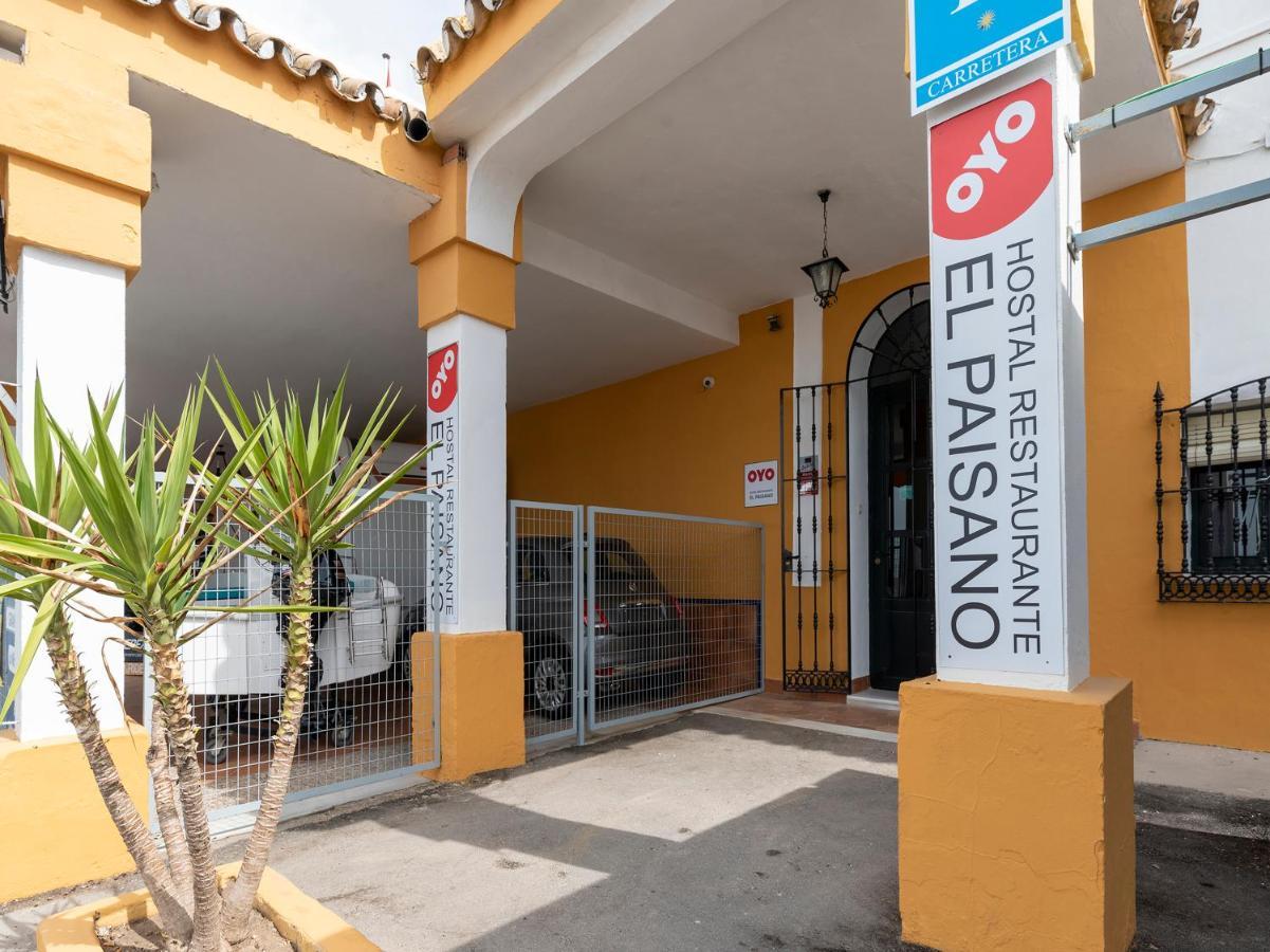 Oyo Hostal El Paisano Utrera Bagian luar foto